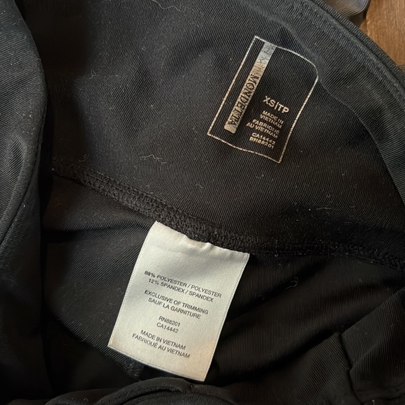 (2/$20) Mondetta black high waisted leggings XS - Picture 4 of 4